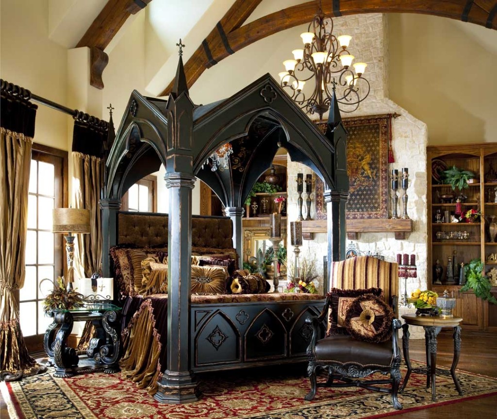 Charm Gothic Canopy Bed
