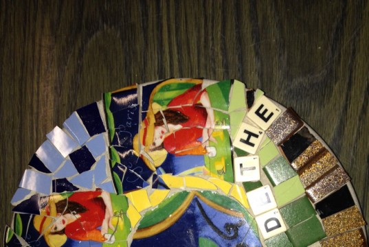 Design Your Own Pretty Stepping Stones From Broken China