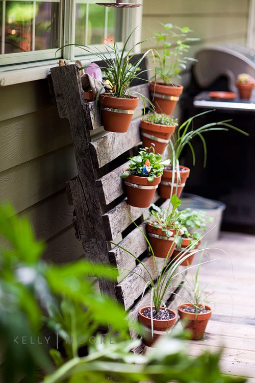 Lovely pallet planter