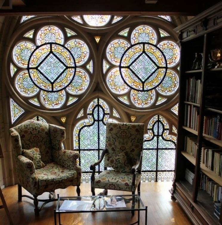 Top 15 Beautiful and Colorful Stained Glass