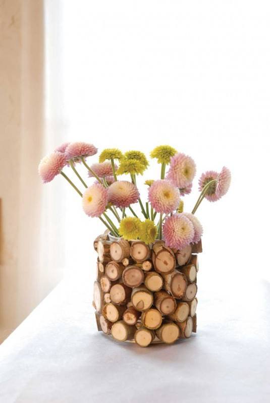Beautiful vase to add freshness to your space